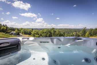 Holiday home for eight people for rent in Rochehaut in the Ardennes