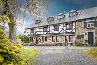 Holiday home for rent in the Ardennes for 18 p. (Saint-Hubert)