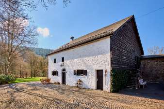 Charming house in Saint-Vith for 6 people with sauna and fireplace