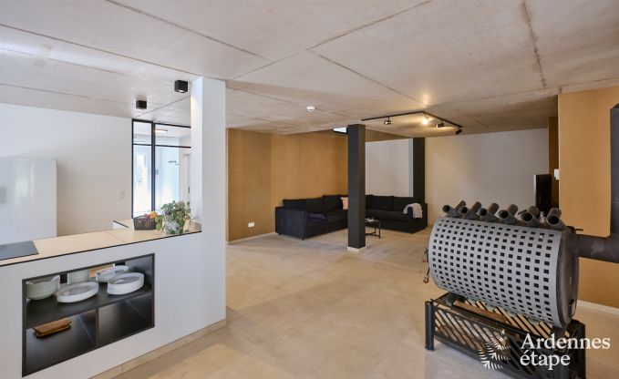Spacious holiday home Saint-Vith for 23 people with 6 bedrooms, sauna and large garden