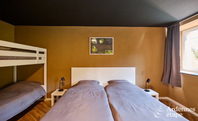 Spacious holiday home Saint-Vith for 23 people with 6 bedrooms, sauna and large garden