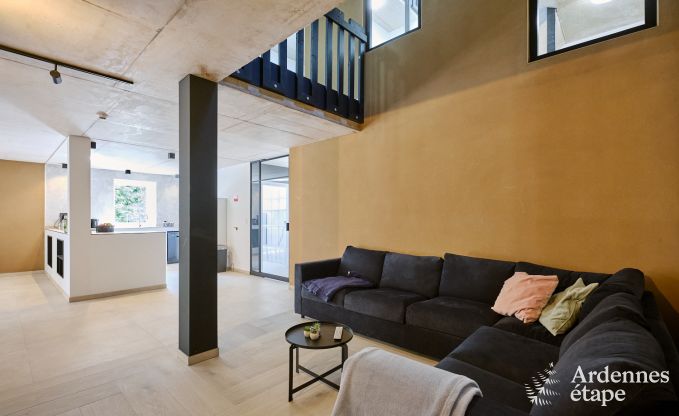 Spacious holiday home Saint-Vith for 23 people with 6 bedrooms, sauna and large garden