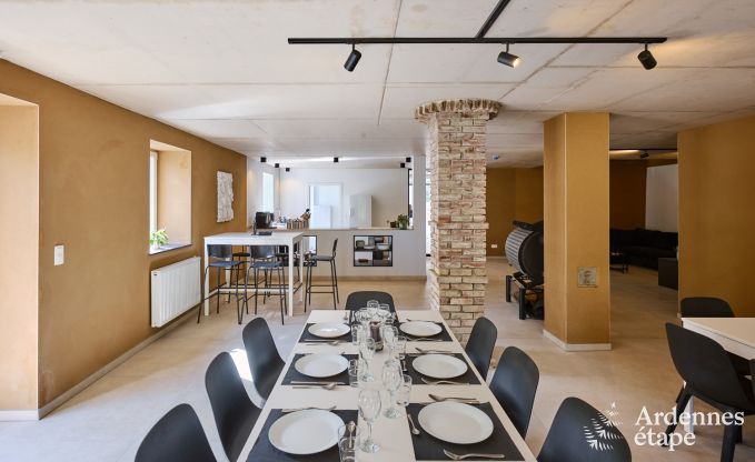 Spacious holiday home Saint-Vith for 23 people with 6 bedrooms, sauna and large garden
