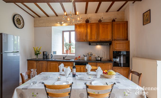 Comfortable holiday home with swimming pool in Sainte-Ode, Ardennes