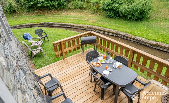 Comfortable holiday home with swimming pool in Sainte-Ode, Ardennes