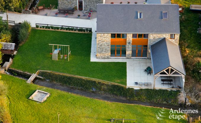 Comfortable holiday home with swimming pool in Sainte-Ode, Ardennes