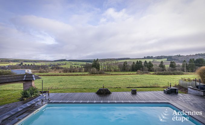 Luxury villa in Sainte-Ode for 14 persons in the Ardennes