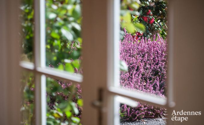 Charming holiday accommodation in the annex of a castle in Sars-la-Bruyre, Ardennes