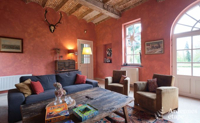 Charming holiday accommodation in the annex of a castle in Sars-la-Bruyre, Ardennes
