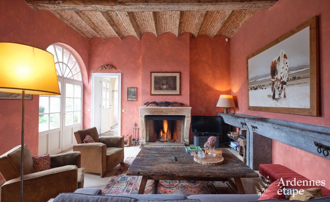 Charming holiday accommodation in the annex of a castle in Sars-la-Bruyre, Ardennes