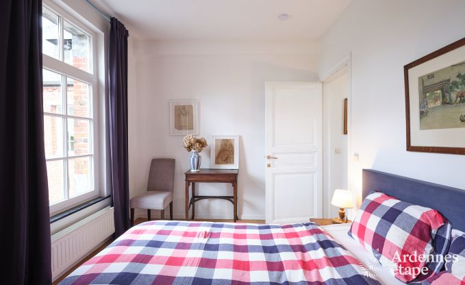 Charming holiday accommodation in the annex of a castle in Sars-la-Bruyre, Ardennes