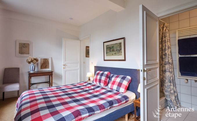 Charming holiday accommodation in the annex of a castle in Sars-la-Bruyre, Ardennes