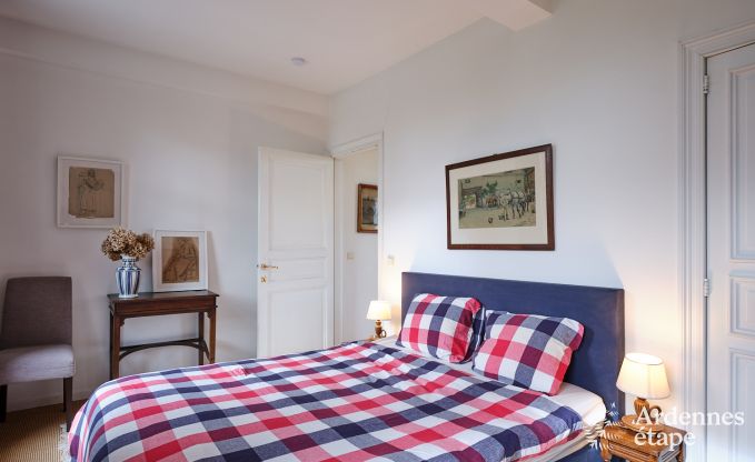 Charming holiday accommodation in the annex of a castle in Sars-la-Bruyre, Ardennes