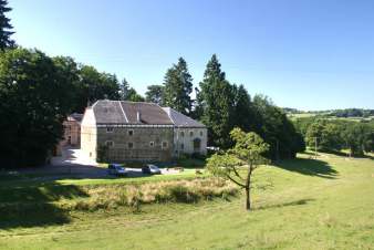 3-star holiday cottage for 18 persons to rent near Sprimont