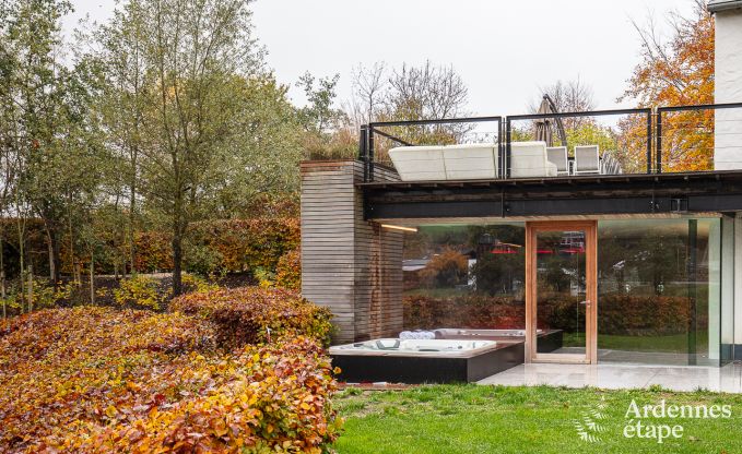 Luxury villa in St Vith for 14 persons in the Ardennes