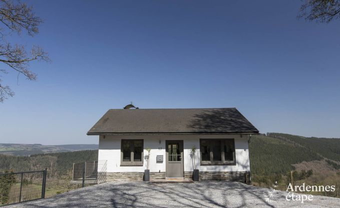 Holiday cottage in Stavelot for 8/9 persons in the Ardennes