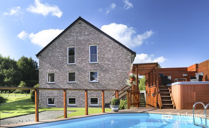 Holiday cottage in Stoumont for 9 persons in the Ardennes