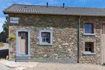 Renovated authentic farmhouse for 8 pers. to rent for Trois-Ponts stay