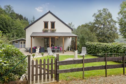 Rental holiday house for 4 pers. with view on the valley of Trois-Ponts