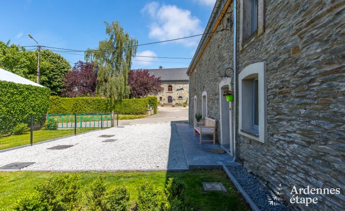 Luxury villa in Vaux-sur-Sûre for 6/9 persons in the Ardennes