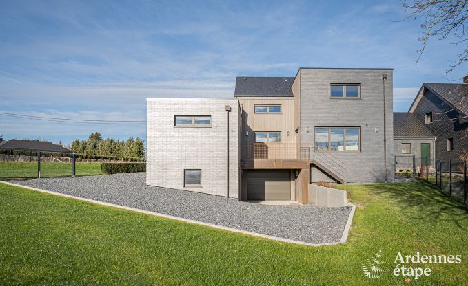 Holiday cottage in Vaux-sur-Sre for 8 persons in the Ardennes