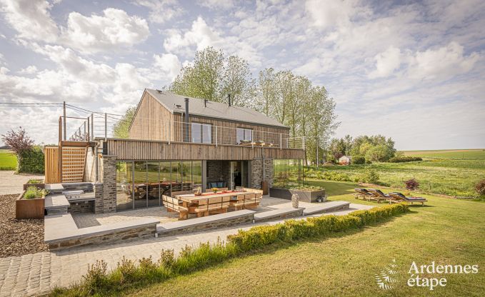Luxury villa in Vaux-sur-sûre for 12 persons in the Ardennes