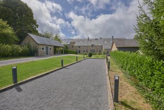 Holiday house to rent for 40 people in the Ardennes (Vencimont)