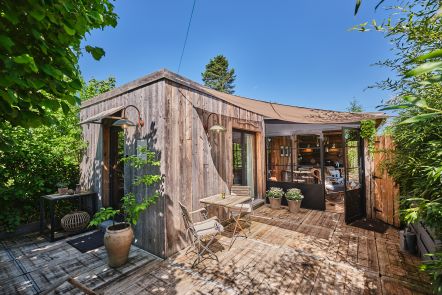 Remote cottage for 2 people with private jacuzzi and garden in Vielsalm