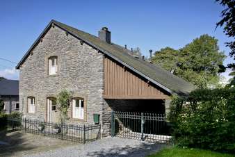 Charming holiday house in a domain for 6 pers. in Vielsalm