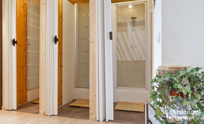 Large holiday home near Vielsalm for 21 people with 7 bedrooms, 4 bathrooms, playroom and private garden