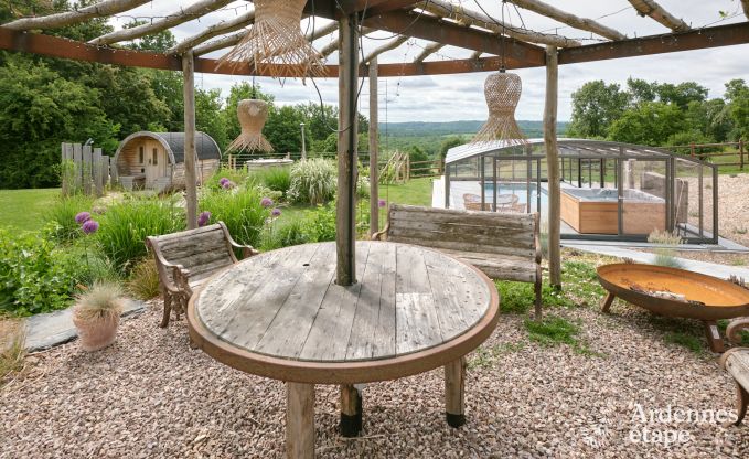 Comfortable holiday home for 10 people in Villers-en-Fagne with covered outdoor pool, jacuzzi and wood stove