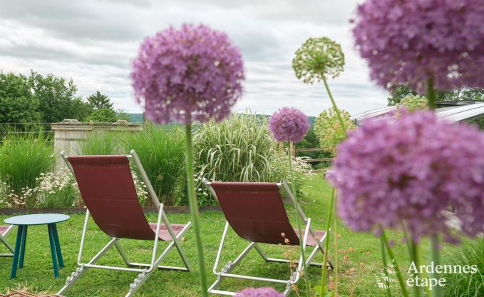 Unforgettable stay in Villers-en-Fagne: Holiday home with sauna, jacuzzi and breathtaking view in the Ardennes.