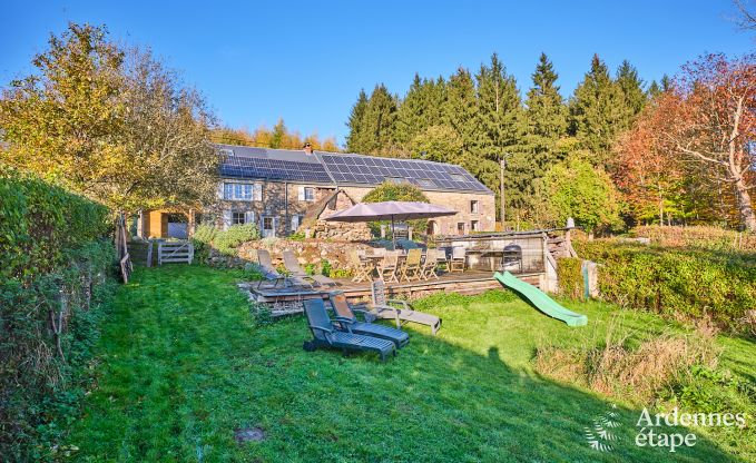 Holiday home in Viroinval: haven of peace for 8 people with sauna and private garden in the Ardennes