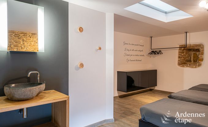 Cozy group accommodation for 17 in Virton, Gaume