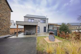 Holiday House for eight people in Vresse-Sur-Semois (Ardennes)