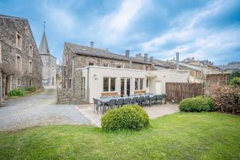 Holiday cottage in Vresse-Sur-Semois for 16 persons in the Ardennes