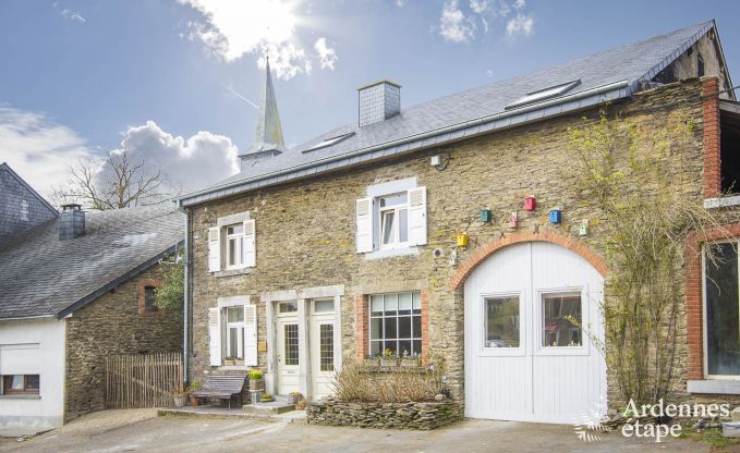 Holiday cottage in Vresse-sur-Semois for 13/14 persons in the Ardennes