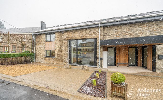 Luxury villa in Vresse-sur-Semois for 14 persons in the Ardennes