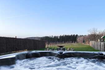 Beautiful holiday home in Waimes, ideal for 15 people - 2 dogs welcome!