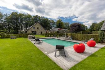 Luxury villa for rent in Waimes for 14 people in the Ardennes