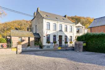 Holiday cottage in Walcourt for 23 persons in the Ardennes