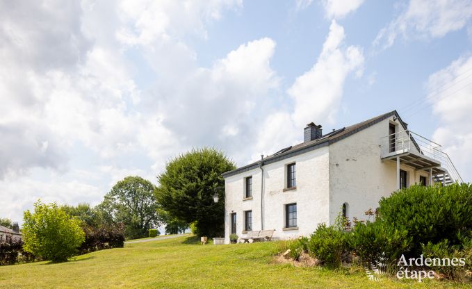 Holiday home in Williers with 4 bedrooms, 4 bathrooms, private garden, terrace and barbecue