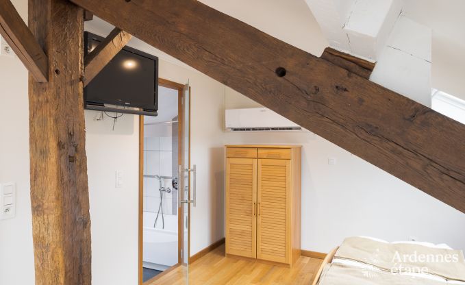 Holiday home in Williers with 4 bedrooms, 4 bathrooms, private garden, terrace and barbecue