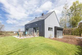 Holiday home for 7-8 guests in the Ardennes (Xhoffraix)