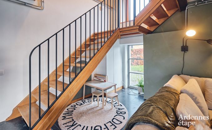 Charming village house for 10 people in Yvoir: hot tub, fireplace, large private garden